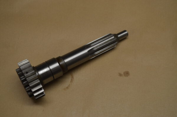 Getriebewelle Z 16/22 Zapfen 16mm